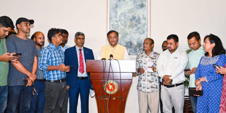 দু:খজনক যে বিএনপি জনগণের নয়, বিদেশিদের সহযোগিতা চায় : পররাষ্ট্রমন্ত্রী