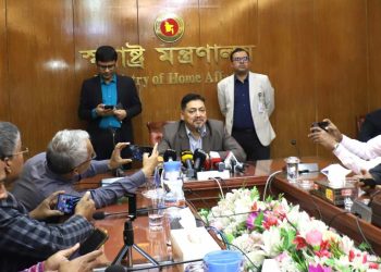 অস্থিতিশীলতা সৃষ্টিকারীদের আইনের আওতায় আনা ‘অপারেশন ডেভিল হান্ট’-এর লক্ষ্য- স্বরাষ্ট্র সচিব