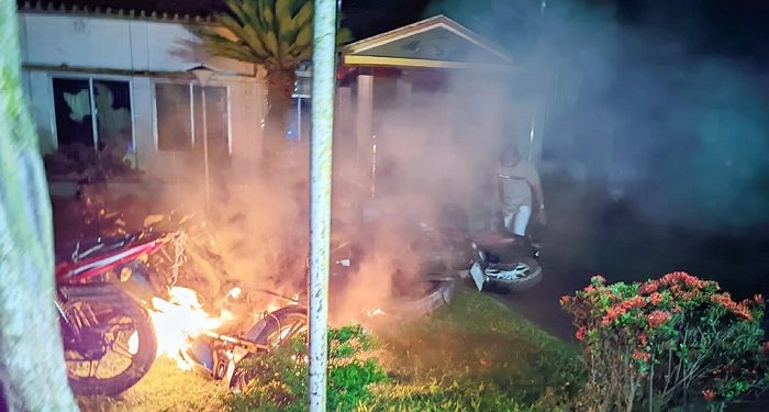 রংপুরে জিএম কাদেরের বাসভবনে বৈষম্যবিরোধীদের হামলা