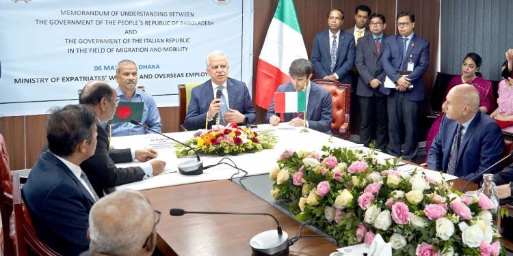 ইতালিতে বৈধ অভিবাসন বৃদ্ধির লক্ষ্যে কাজ চলছে-ড. আসিফ নজরুল