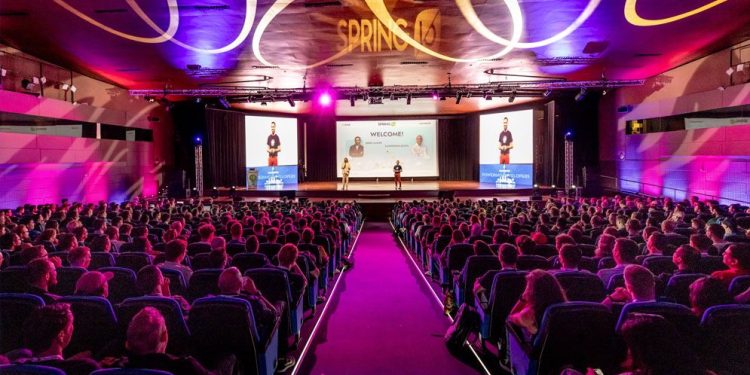 আই/ও ২০২৫ সম্মেলন,কৃত্রিম বুদ্ধিমত্তার নতুন যুগে গুগলের স্মার্ট ঝলক