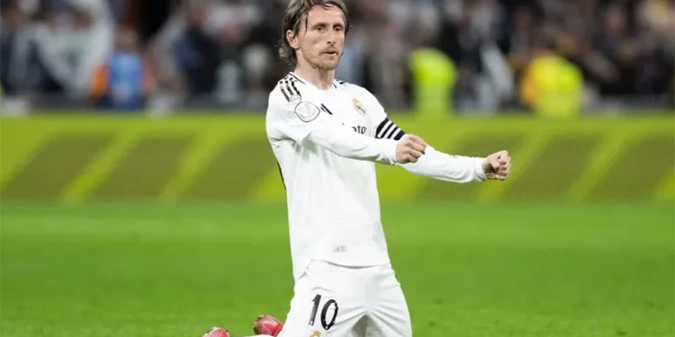 রিয়াল মাদ্রিদ ছাড়ছেন লুকা মদরিচ