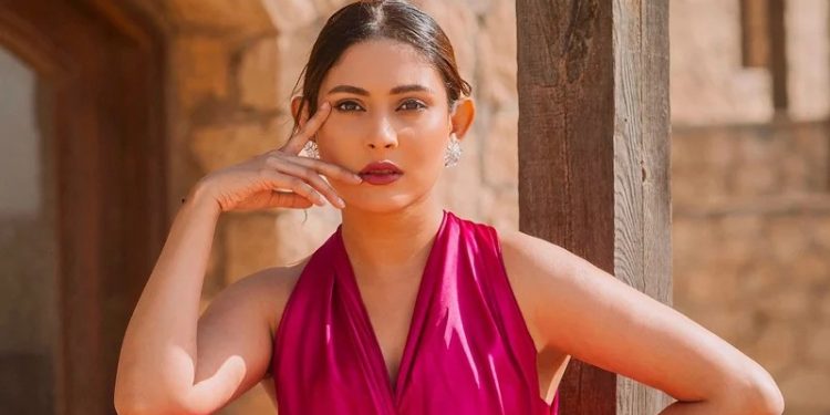 এবার যুক্তরাজ্যের রেইনড্যান্স উৎসবে মেহজাবীনের ‘সাবা’