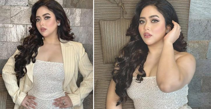 উল্টো পথে হেঁটে ওজন বাড়ালেন ভাবনা