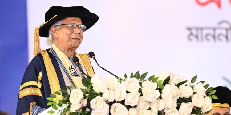 শিক্ষার্থীদের নতুন বিশ্ব গড়ার স্বপ্ন দেখার আহ্বান জানালেন প্রধান উপদেষ্টা