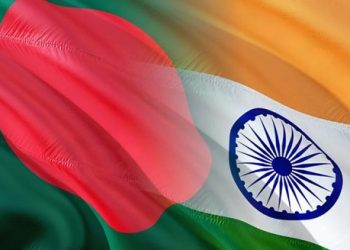 স্থলবন্দর দিয়ে বাংলাদেশি পোশাকসহ বেশ কিছু পণ্য প্রবেশে নিষেধাজ্ঞা দিয়েছে ভারত