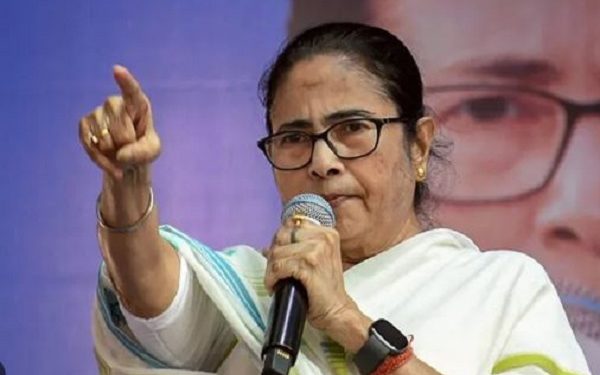 এবার মমতা ব্যানার্জীর চিকেন নেক বিষয়ে পুলিশকে করা বার্ত