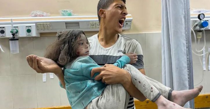 ত্রাণ সংগ্রহকারীদের মাথা ও বুক লক্ষ্য করে গুলি করছে ইসরায়েলি বাহিনী