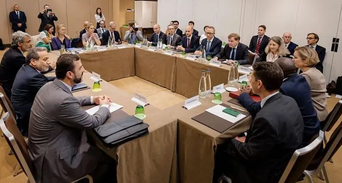 হামলা বন্ধ না হলে পরমাণু আলোচনায় অংশ নিবে না ইরান