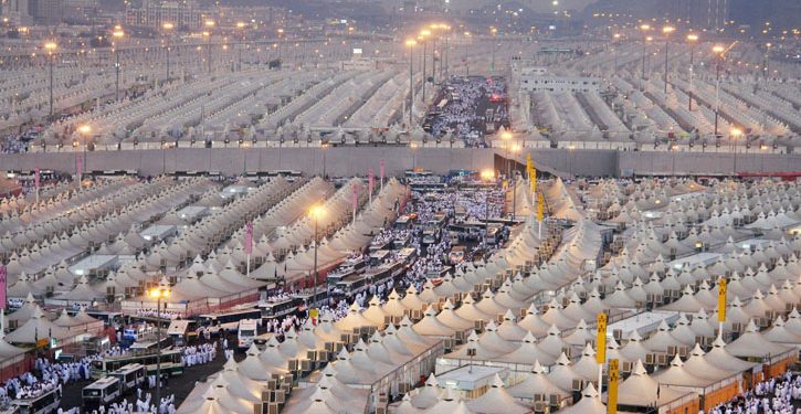 পবিত্র হজের আনুষ্ঠা‌নিকতা শুরু, মিনায় হাজিরা