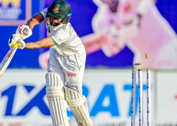 শান্ত-মুশফিক জ্বলে উঠলেও, ৪৯৫ রানে থামল বাংলাদেশ