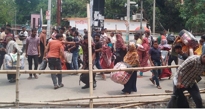 ভারতীয়দের অবৈধ কারবার: বিজনেস ভিসায় সকালে এসে বিকালে ফেরত