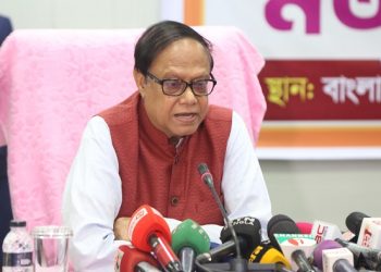 ৬১টি ব্যাংক ভাগ হবে ১২ গ্রুপে : গভর্নর