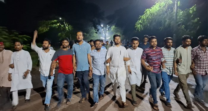 বেরোবির দেয়ালে দেয়ালে ‘জয় বাংলা’ লেখা, ছাত্রদলের আল্টিমেটাম