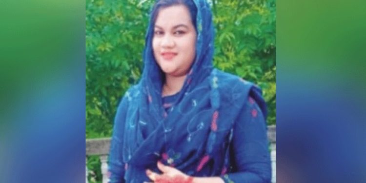 বাঞ্ছারামপুরে ছুরিকাঘাতে গৃহবধূকে হত্যার অভিযোগ