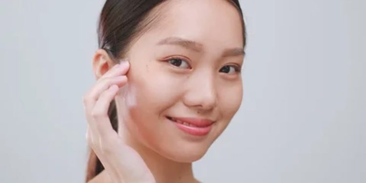ত্বকচর্চায় ঘরেই বানান কোরিয়ান ফেসপ্যাক