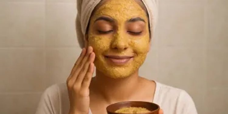 বর্ষাকালে ত্বক ভালো থাকবে কোন ফেসপ্যাক ব্যবহারে