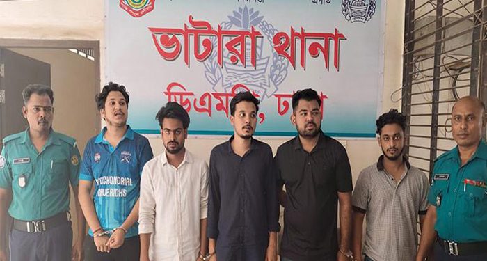 ভাটারায় অপহৃত ফল ব্যবসায়ী উদ্ধার, গ্রেপ্তার ৫