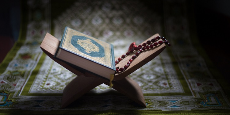 কোরআনের বাণী,মানুষের অন্তরের গোপন চিন্তাও আল্লাহ জানেন