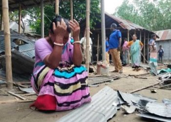 গঙ্গাচড়া হিন্দুপল্লিতে হামলায় উস্কানির অভিযোগে সাংবাদিক গ্রেপ্তার