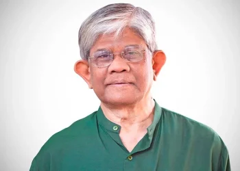 বাংলাদেশের অর্থনীতি ঘুরে দাঁড়িয়েছে : অর্থ উপদেষ্টা