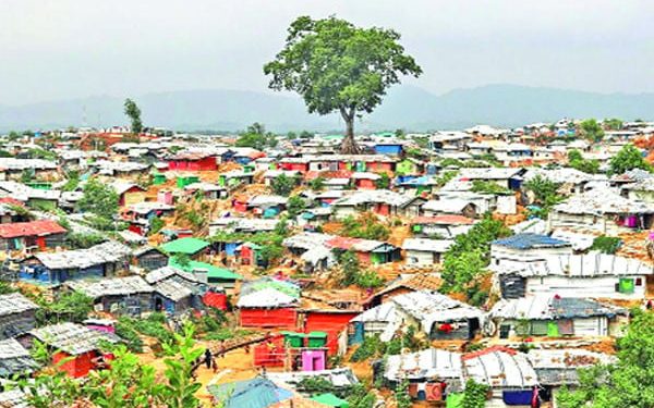 রোহিঙ্গা বাড়ছে ব্যাপকহারে