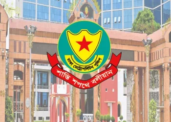 ডিএমপি কমিশনারের কার্যালয়ে হামলার ভিডিওটি গুজব : পুলিশ