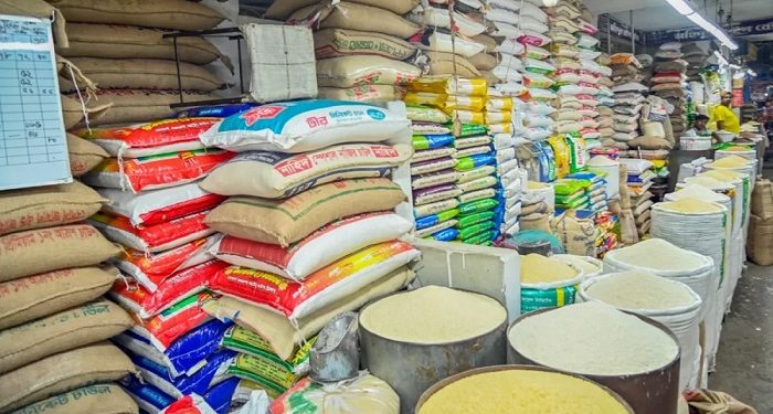 বেসরকারি পর্যায়ে আমদানি হচ্ছে ১৫ লাখ মেট্রিক টন চাল-ডাল-চিনি