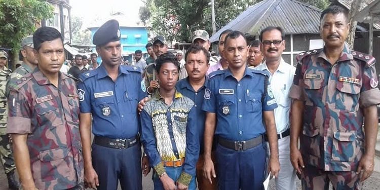 ভারতের শিশু হোমে আটক থাকা দুই কিশোর দেশে ফিরেছে