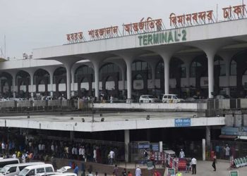 বিমানবন্দরে স্বর্ণ পাচার চক্রের ৩ জনকে গ্রেপ্তার