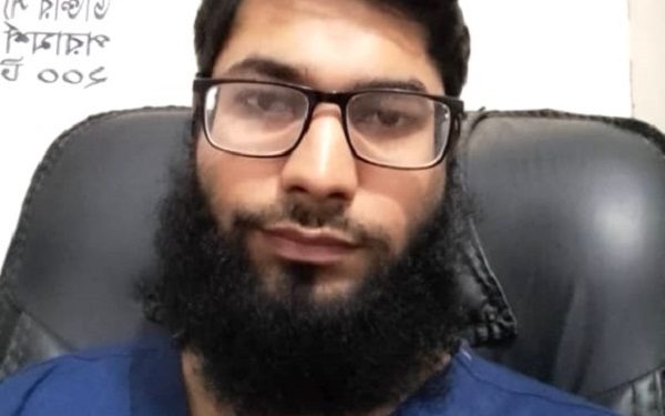 ভূমি আত্মসাতের কাজে নিজেকে বেশি ব্যস্ত রাখার অভিযোগ উঠেছে দন্ত চিকিৎসক ফখরুলের বিরুদ্ধে