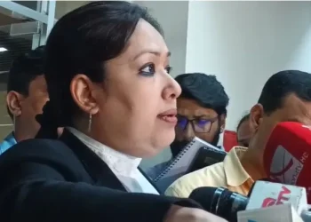 ১৫ বছর যাদের জন্য লড়েছি, তারাই আমাকে ধাক্কা দিল: রুমিন ফারহানা