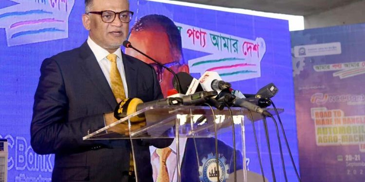 অর্থনীতির লক্ষ্য ব্যয় থেকে উদ্বৃত্ত তৈরি : বাণিজ্য উপদেষ্টা