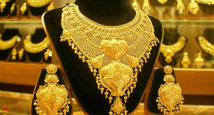 রেকর্ড ভেঙে সোনার ভরি ১ লাখ ৮৬ হাজার