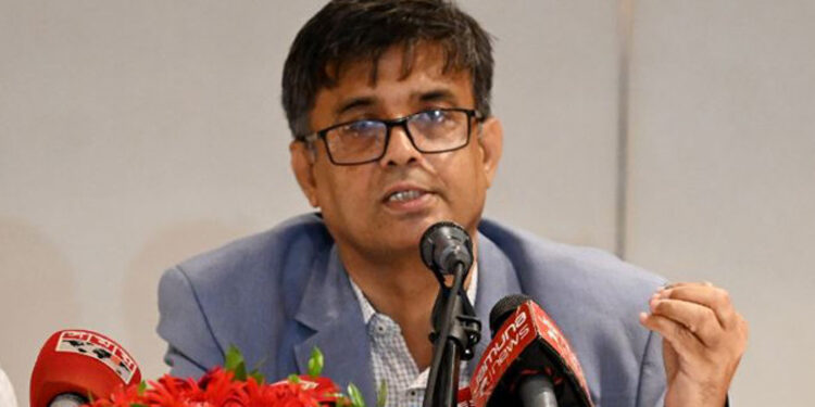 ১৫ ফেব্রুয়ারির মধ্যেই হবে আগামী জাতীয় সংসদ নির্বাচন: শফিকুল আলম