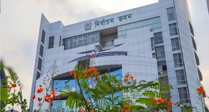 নৌকা স্থগিত রেখে ১১৫ প্রতীকের তালিকা প্রকাশ ইসির