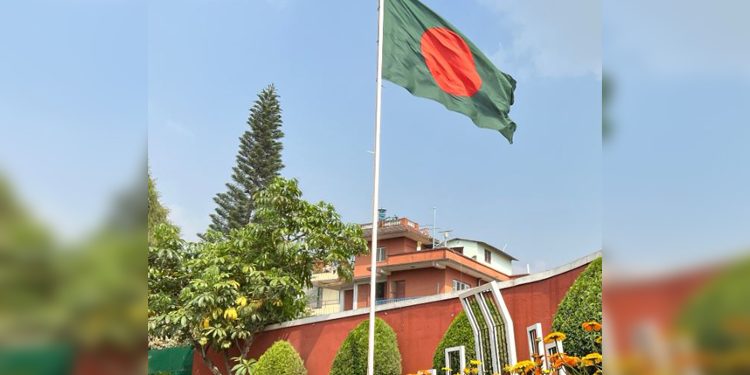 নেপালে আটকে পড়া বিমান যাত্রীদের জরুরি যোগাযোগের তথ্য প্রকাশ করেছে দূতাবাস