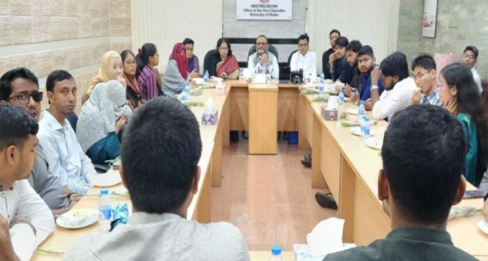 ডাকসুর পক্ষ থেকে সিনেটে যাচ্ছেন যে ৫ জন