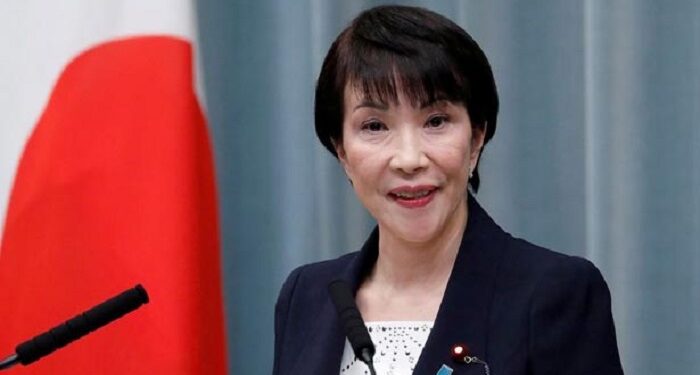 জাপানে প্রথম নারী প্রধানমন্ত্রী হওয়ার দৌড়ে সানা তাকাইচি