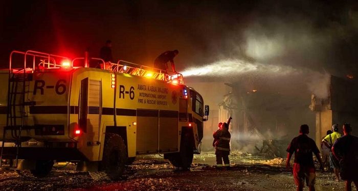 পার্লামেন্ট ভবনে আগুন, দেখামাত্র গুলির নির্দেশ নেপাল সরকারের