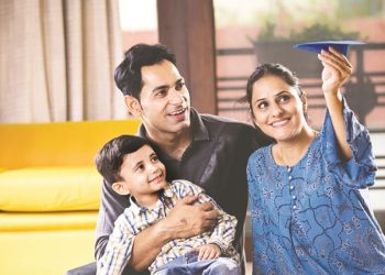 শিশুর মানসিক স্বাস্থ্য গঠনে মা-বাবার ভূমিকা