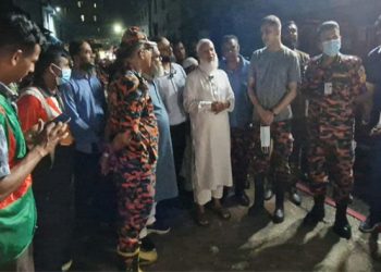 অগ্নিকাণ্ডে নিহতদের পাশে জামায়াত আমির, প্রত্যেককে লাখ টাকা অনুদান