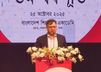 ফ্যাসিস্ট আ.লীগের প্রত্যাবর্তন ঠেকাতে ঐক্যবদ্ধ থাকতে হবে : সালাহউদ্দিন