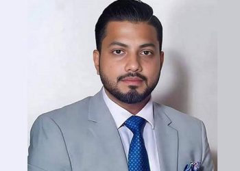 বিসিবি নির্বাচন ইস্যুতে মুখ খুললেন ইশরাক হোসেন