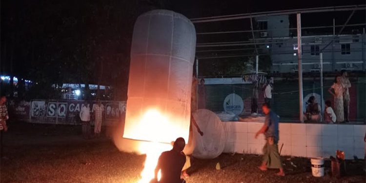 পটুয়াখালীতে নানা আনুষ্ঠানিকতায় রাখাইনদের প্রবারণা পূর্ণিমা উদযাপিত