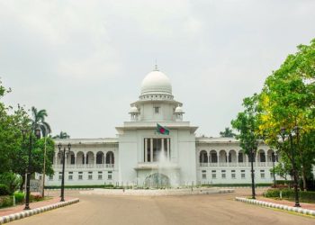 বেসরকারি শিক্ষাপ্রতিষ্ঠানে কমিটি গঠনের পরিপত্র স্থগিত করলেন হাইকোর্ট