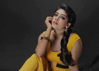 ‘বেহুলা দরদী’ রূপে পর্দায় স্নিগ্ধা