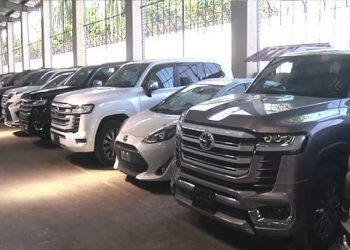 শুল্কমুক্ত সুবিধায় আনা ৩১ গাড়ি হস্তান্তরে আদেশ জারি