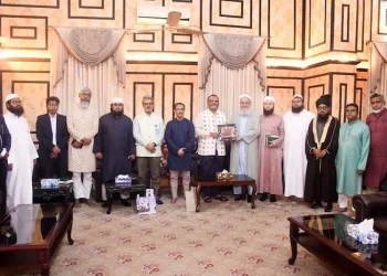 ঢাবি উপাচার্যের সঙ্গে আইডিডিইএফের সভাপতির সাক্ষাৎ