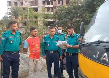 খিলগাঁও গোলাবাড়ি ওএমএস এর পন্য জব্দ